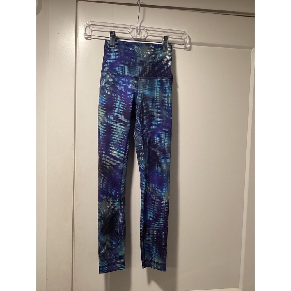 NWOT Lululemon High‎ Times Pant Cyber Stripe White Blue Indigo Leggings Size 0